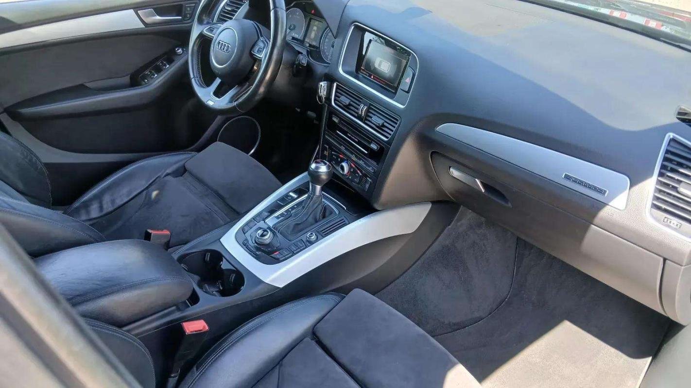 Audi SQ5 - Photo 10