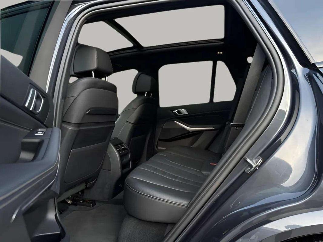 BMW X5 - Photo 9
