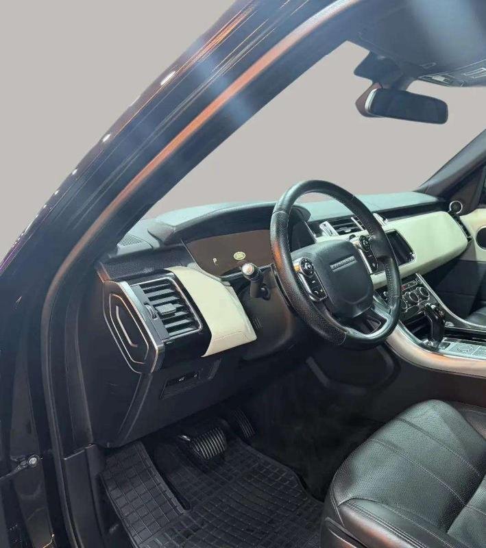 Land Rover Range Rover Sport - Photo 11