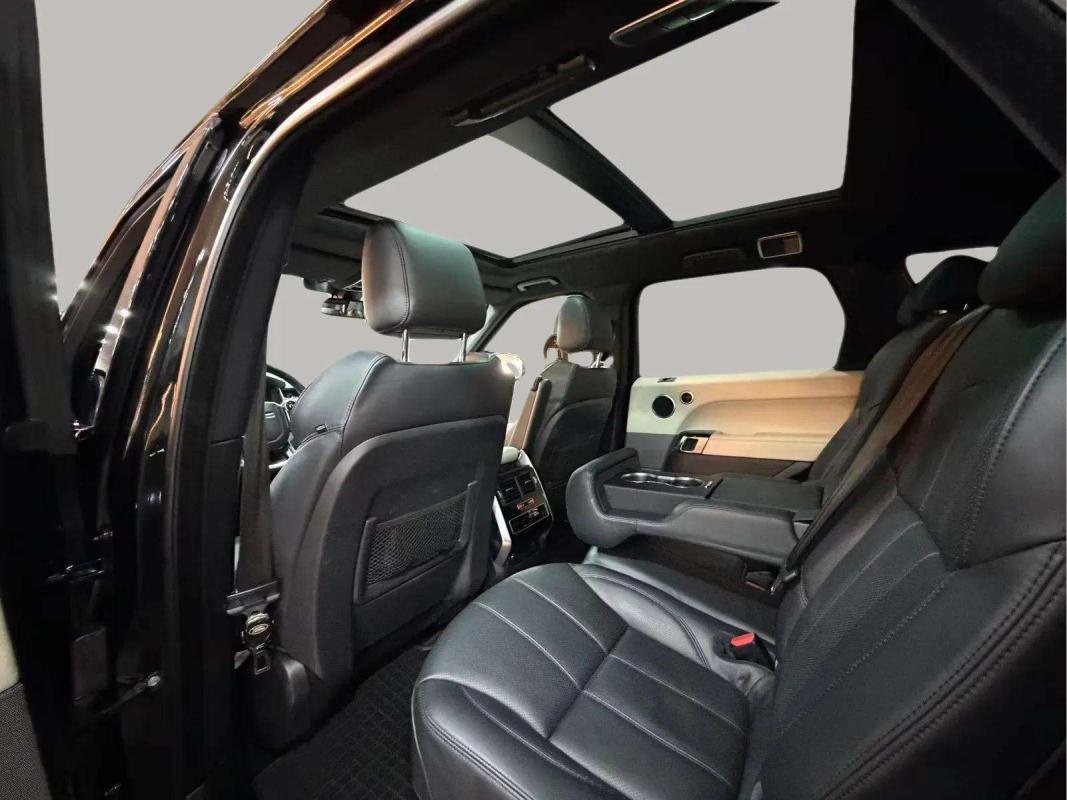 Land Rover Range Rover Sport - Photo 9