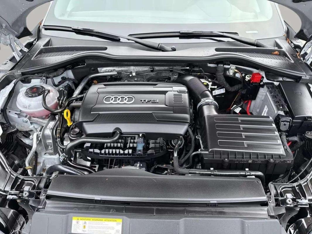 Audi TT - Photo 8