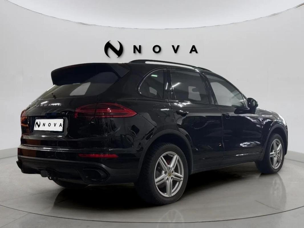 Porsche Cayenne - Photo 4