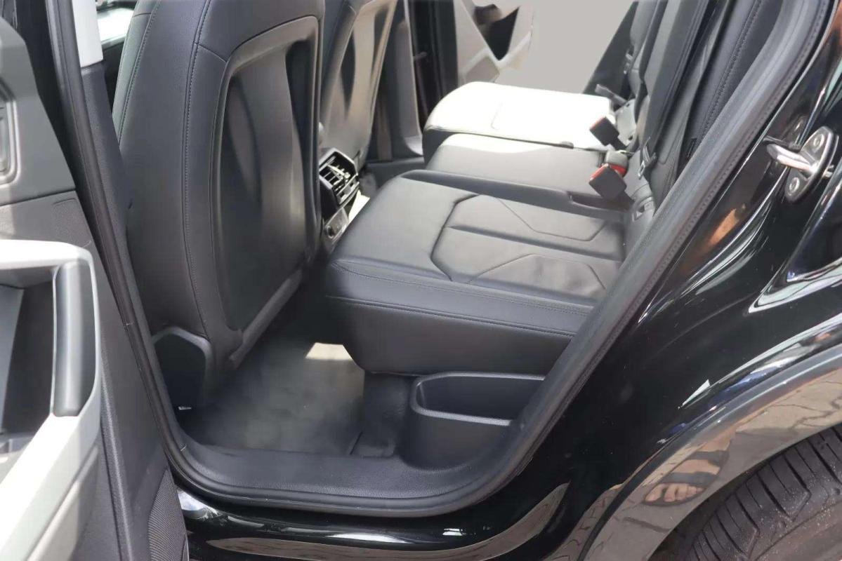Audi Q3 - Photo 7