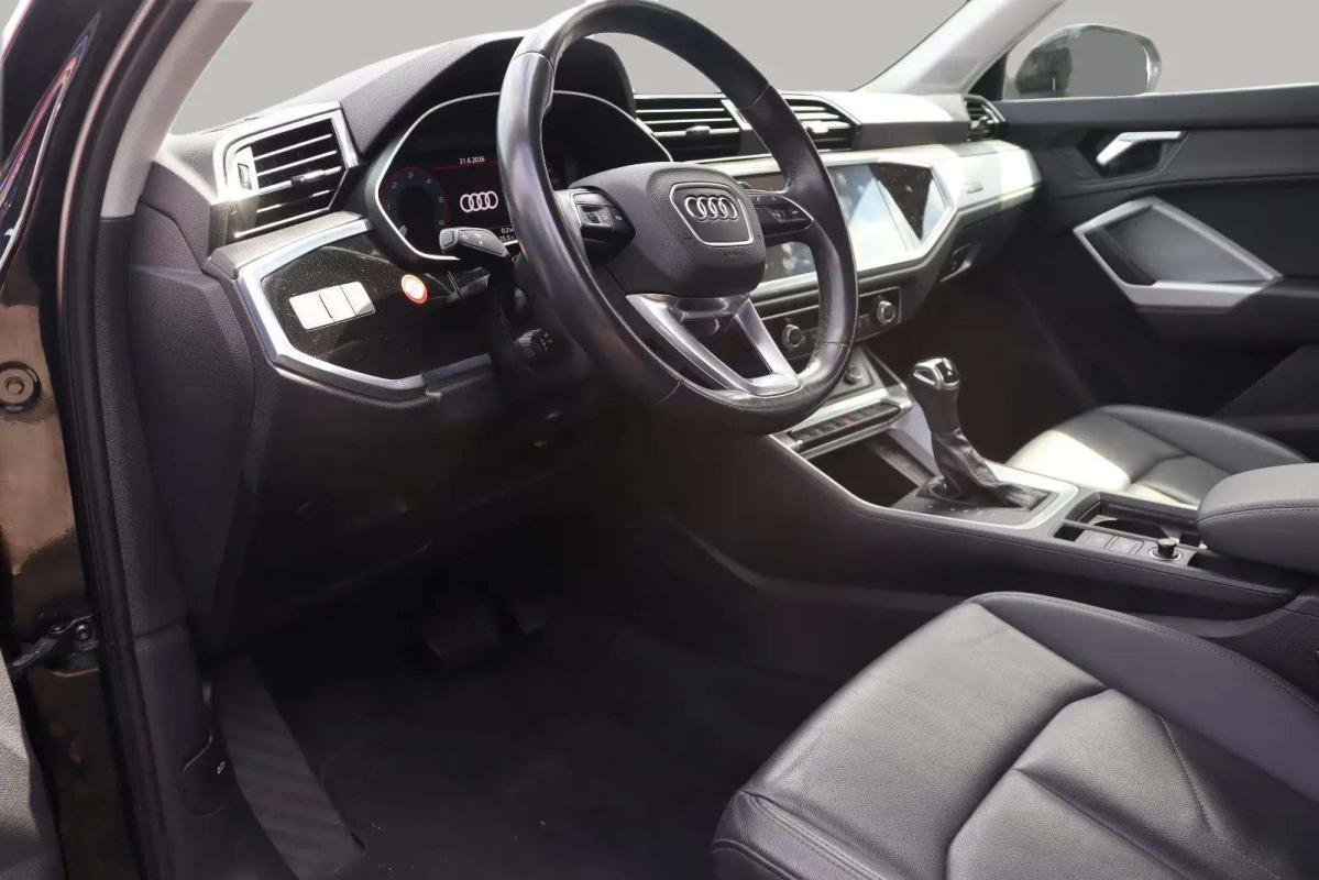 Audi Q3 - Photo 8