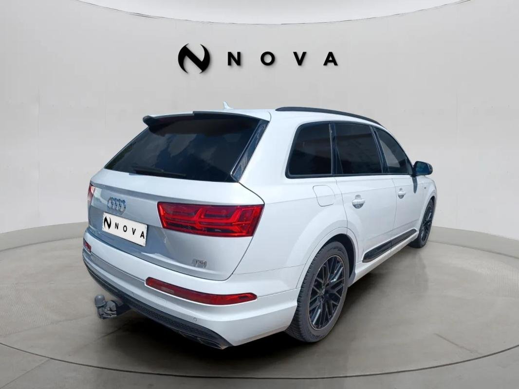 Audi SQ7 - Photo 4