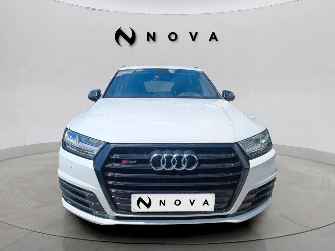 Audi SQ7 - Photo 6