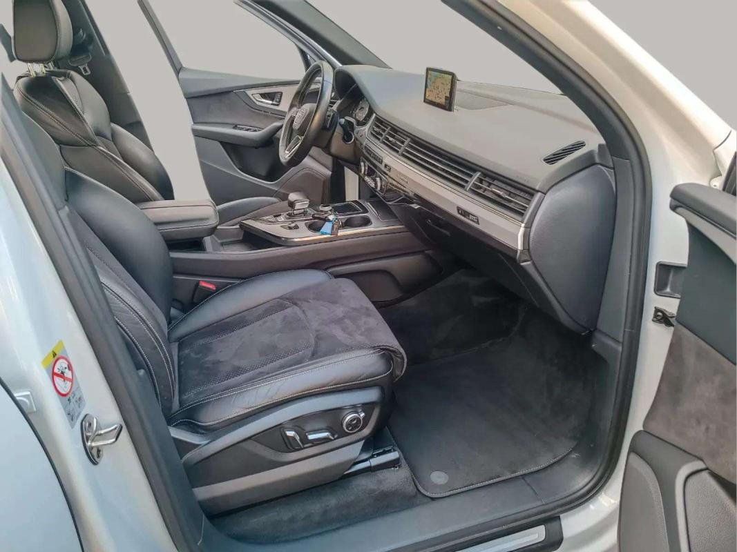 Audi SQ7 - Photo 9