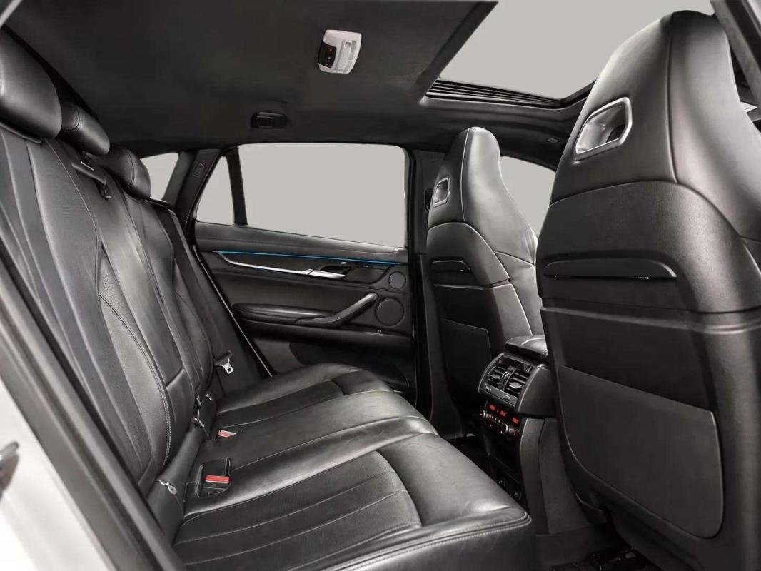 BMW X6 - Photo 8