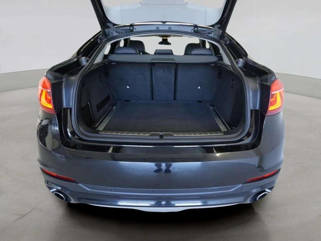 BMW X6 - Photo 11