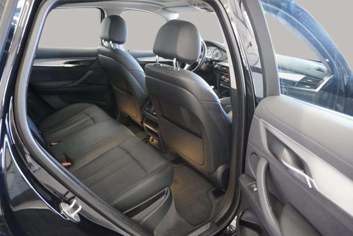 BMW X6 - Photo 13
