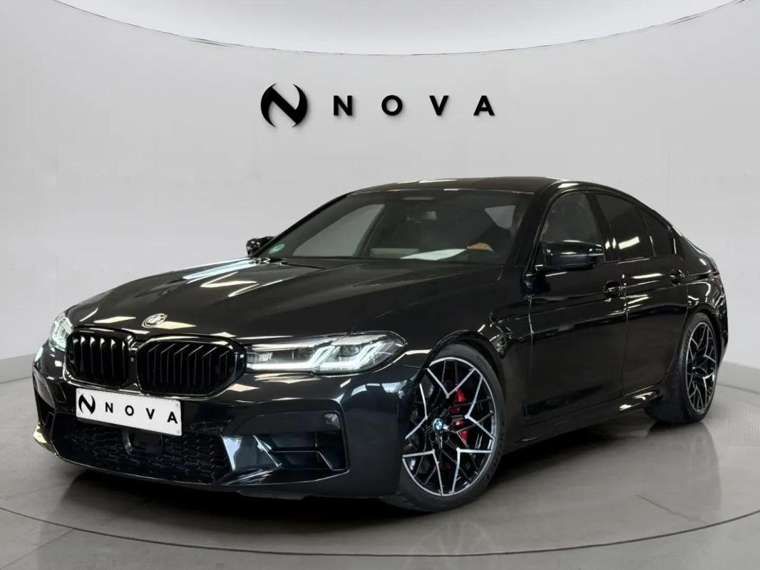 BMW M5 - Photo 1