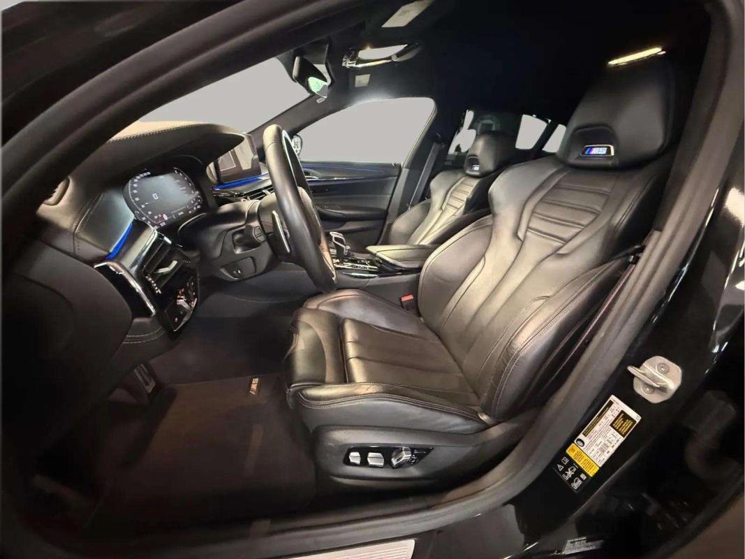 BMW M5 - Photo 14