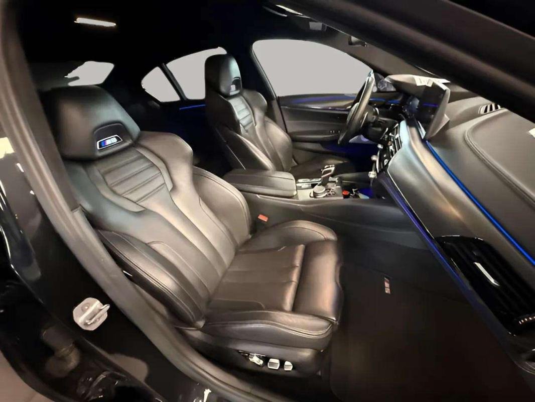 BMW M5 - Photo 16