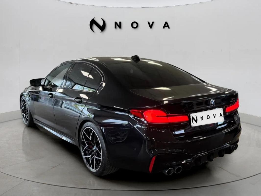 BMW M5 - Photo 3