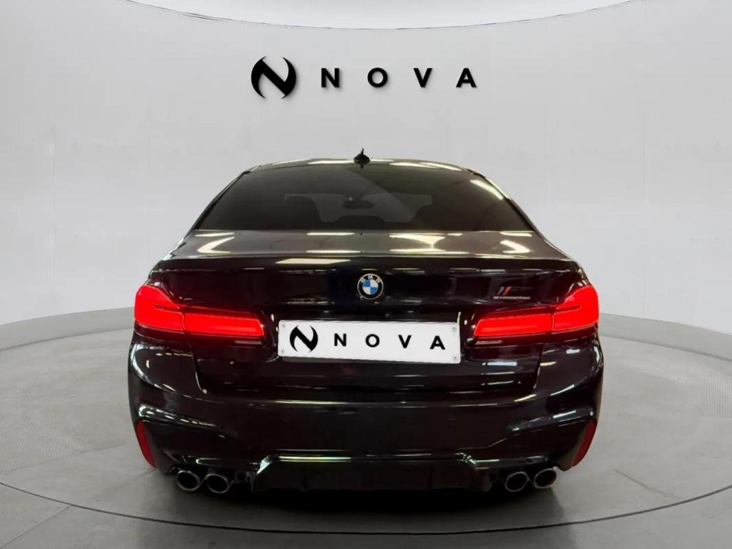 BMW M5 - Photo 4