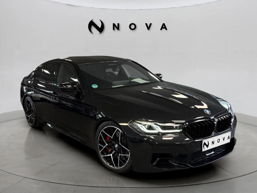 BMW M5 - Photo 6