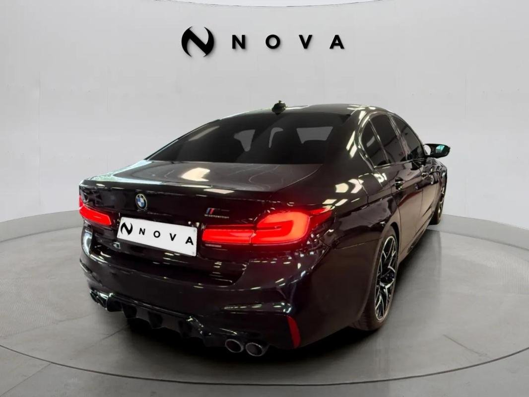 BMW M5 - Photo 8
