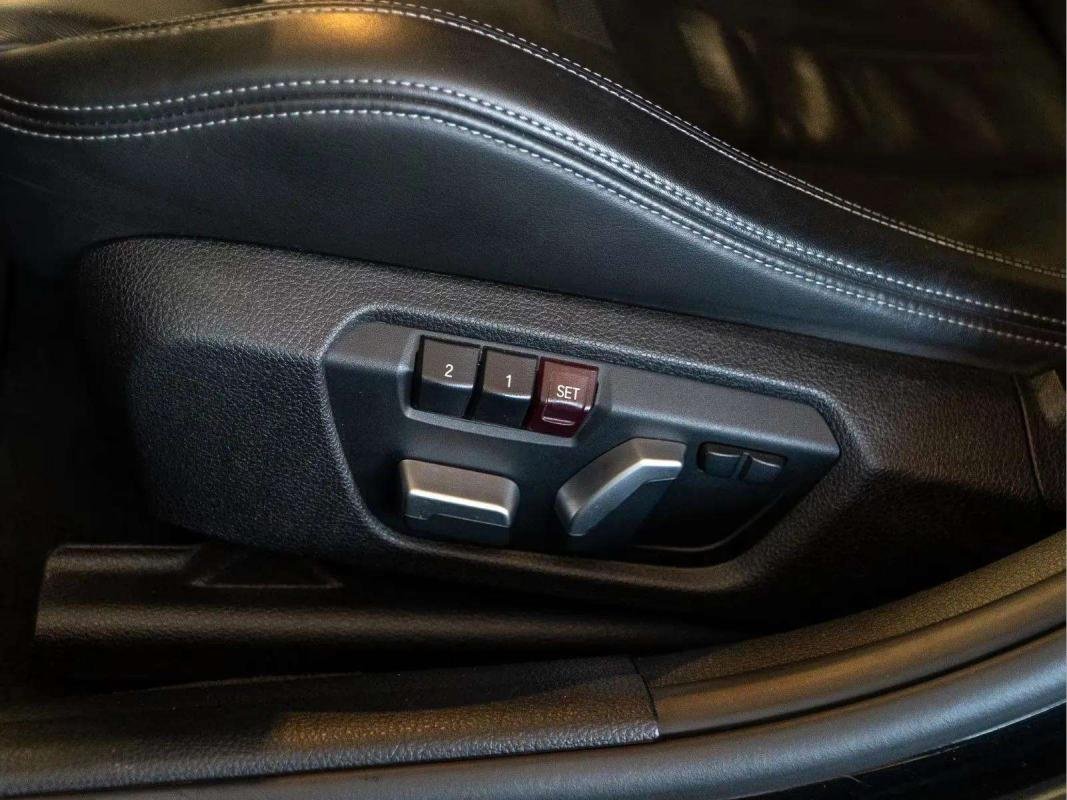 BMW M3 - Photo 8