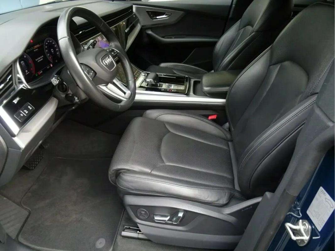 Audi Q8 - Photo 9