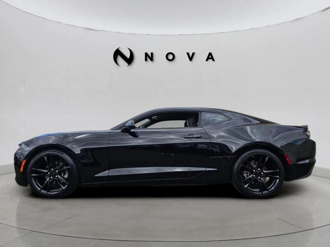 Chevrolet Camaro - Photo 2