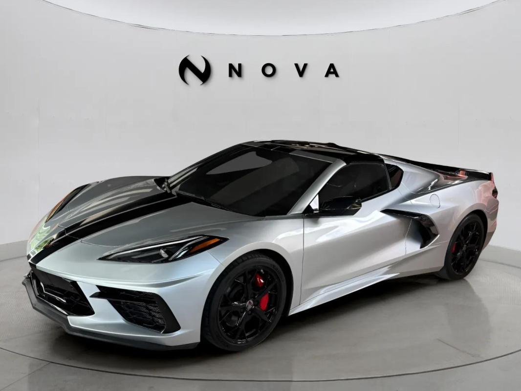 Chevrolet Corvette - Photo 1