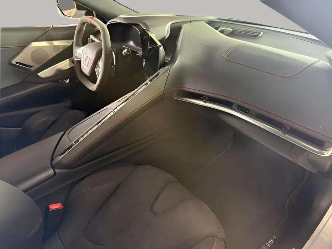 Chevrolet Corvette - Photo 7