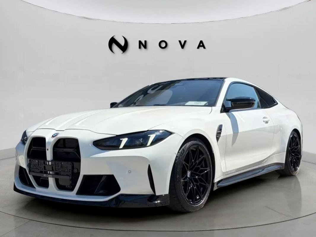 BMW M4 - Photo 1