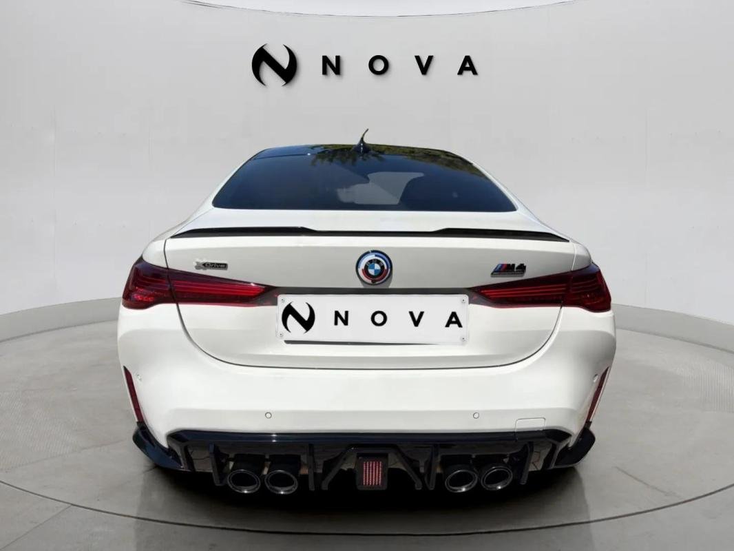 BMW M4 - Photo 4