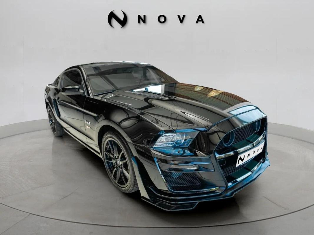 Ford Mustang - Photo 7