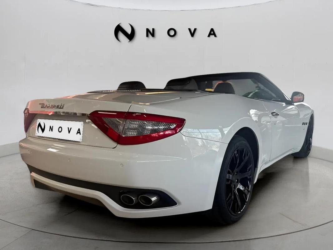 Maserati Grancabrio - Photo 3