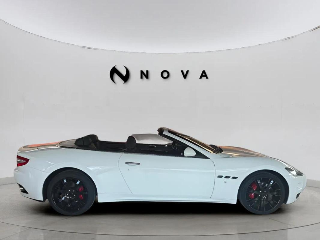 Maserati Grancabrio - Photo 4