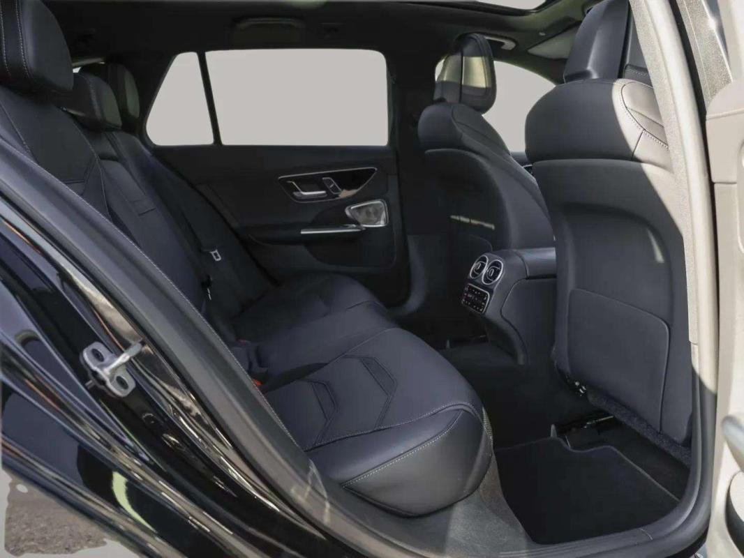 Mercedes C 63 AMG - Photo 7