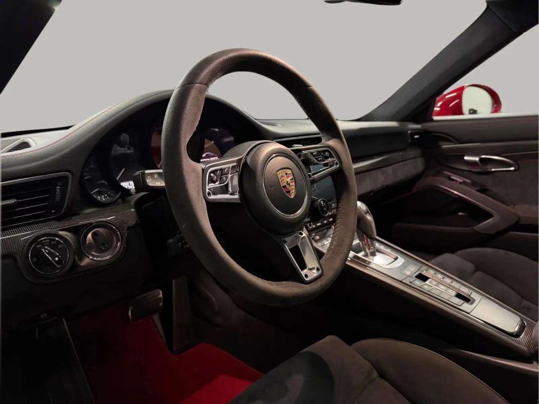 Porsche 911 - Photo 11