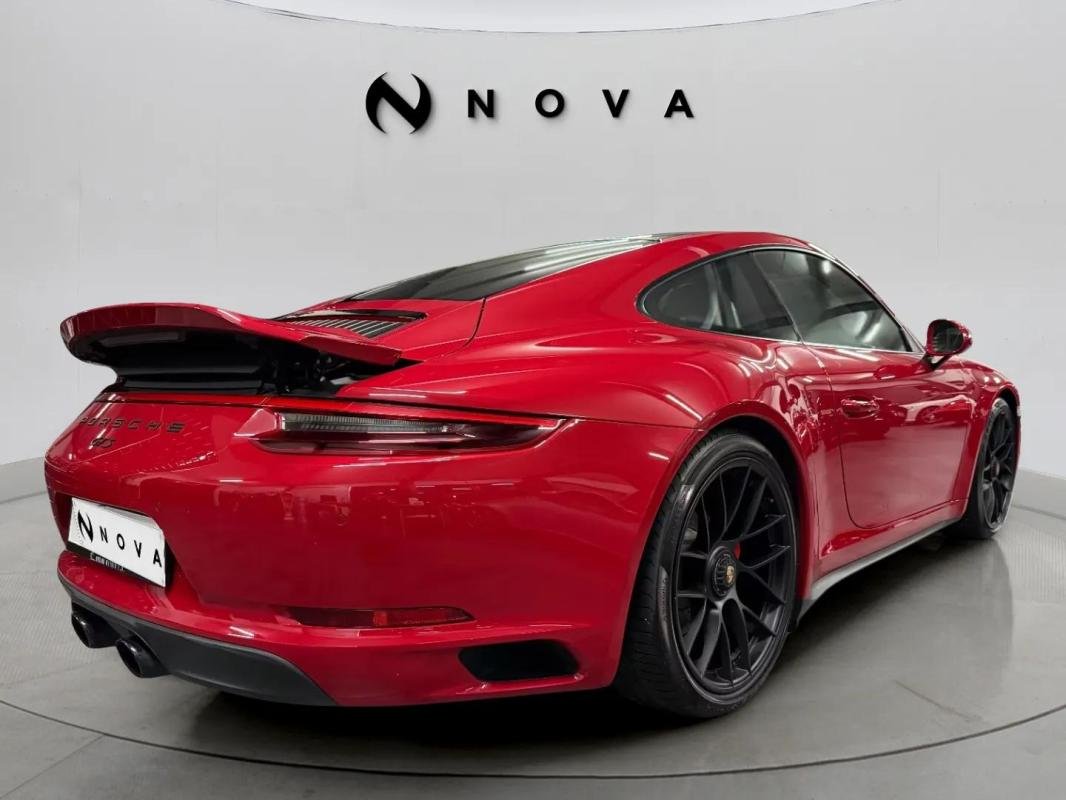 Porsche 911 - Photo 4