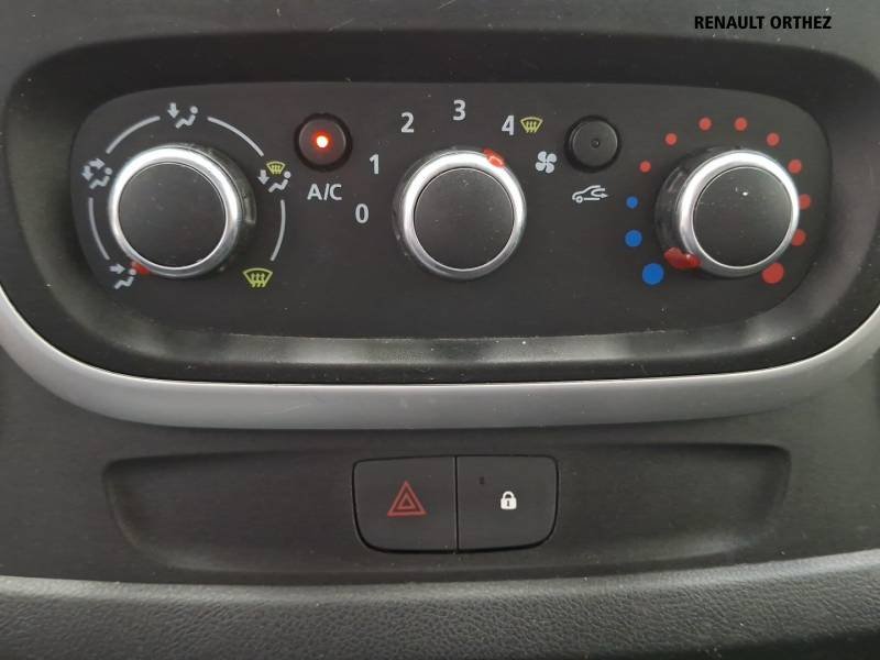 Renault Trafic - Photo 39