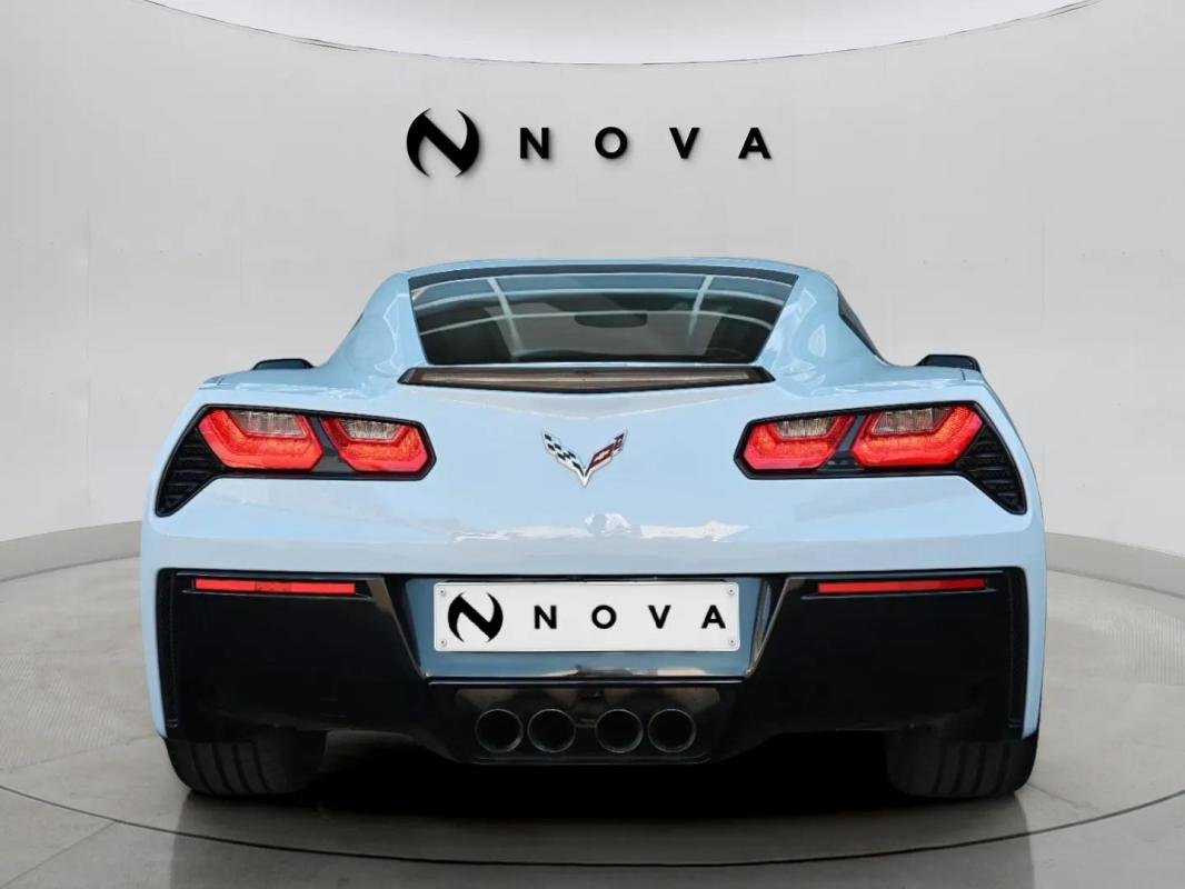 Chevrolet Corvette - Photo 4