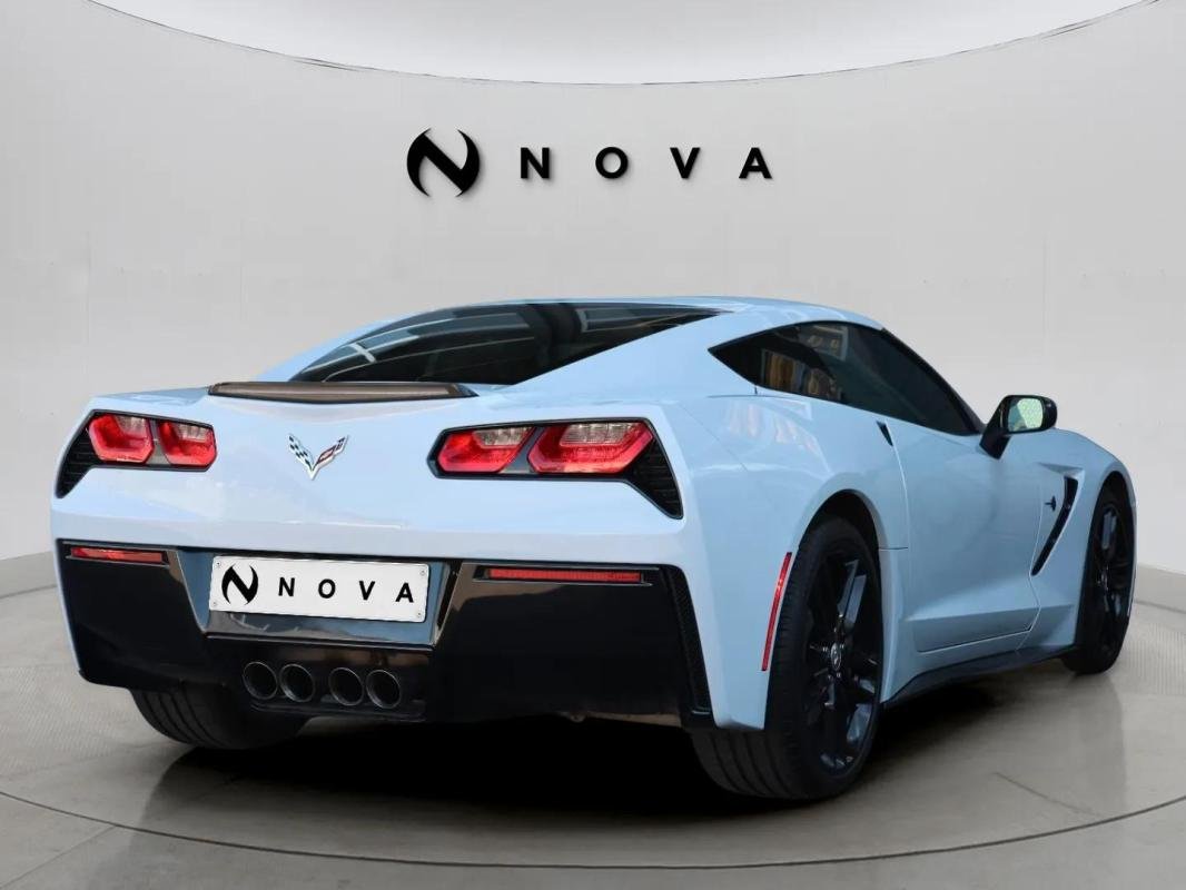 Chevrolet Corvette - Photo 5