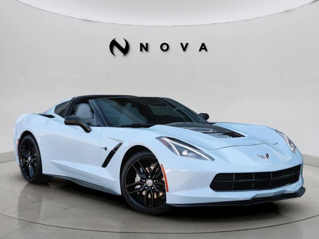 Chevrolet Corvette - Photo 6