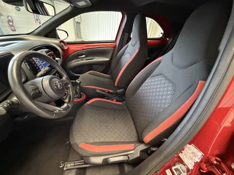 Toyota aygo x - Photo 18
