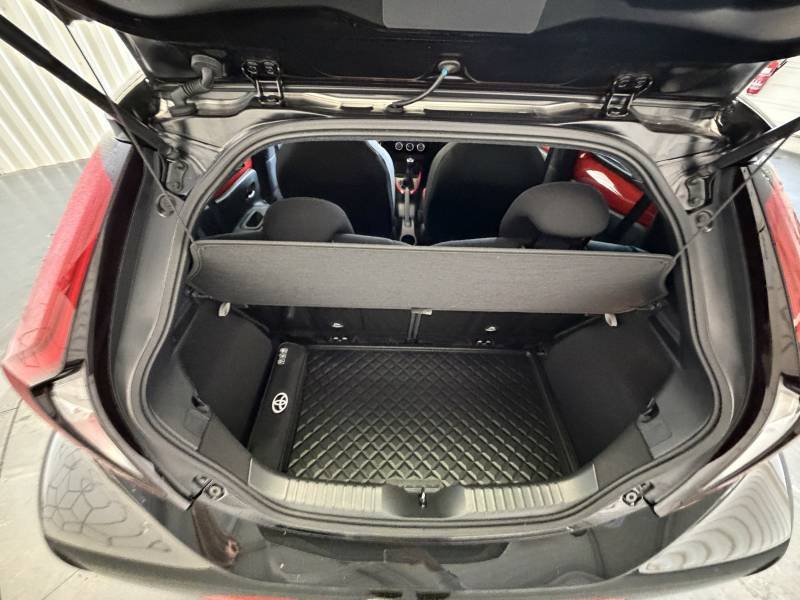 Toyota aygo x - Photo 21