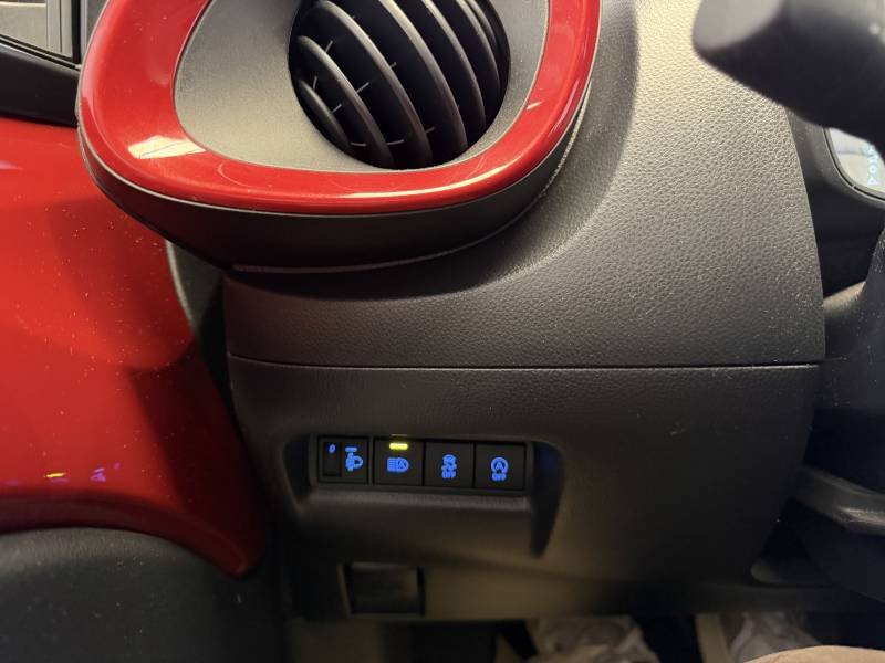 Toyota aygo x - Photo 25