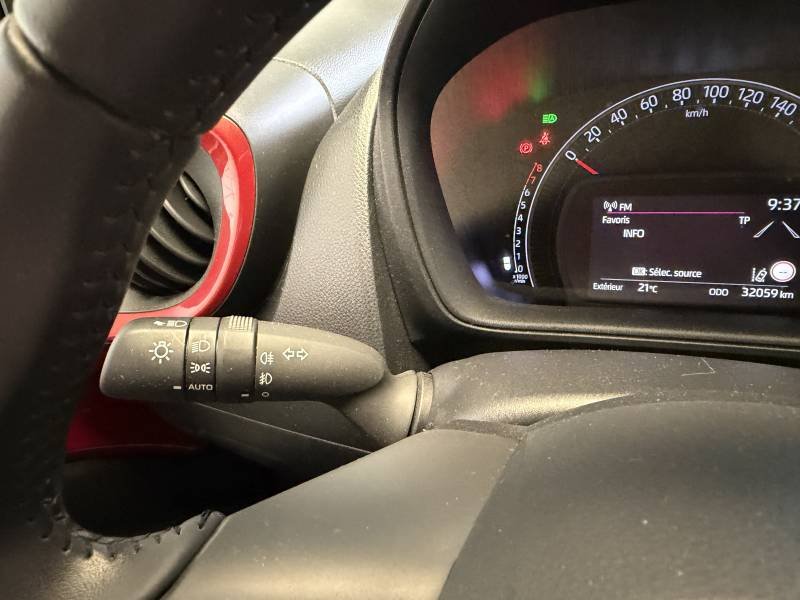 Toyota aygo x - Photo 32
