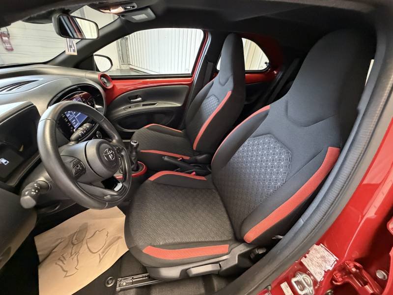 Toyota aygo x - Photo 10