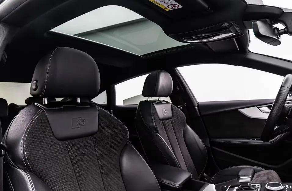 Audi A5 - Photo 12