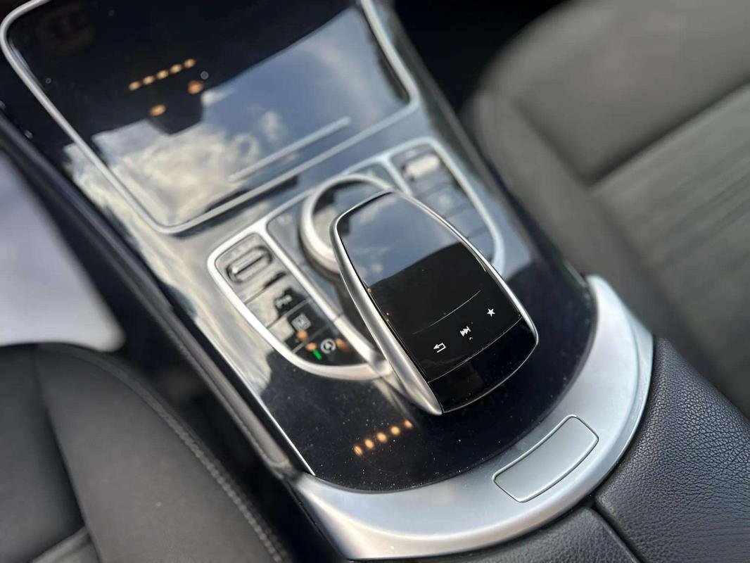 Mercedes GLC - Photo 10