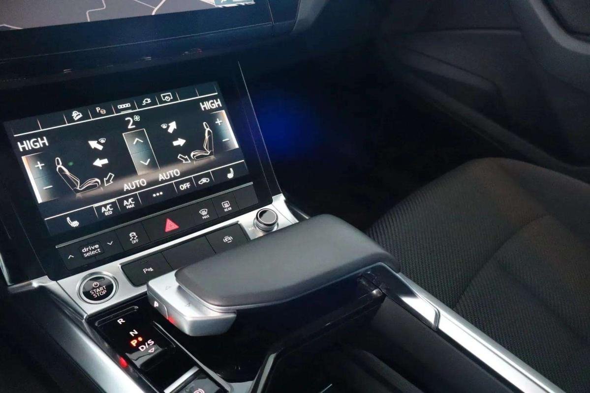 Audi e-tron - Photo 6