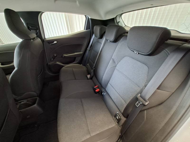 Renault Clio - Photo 21