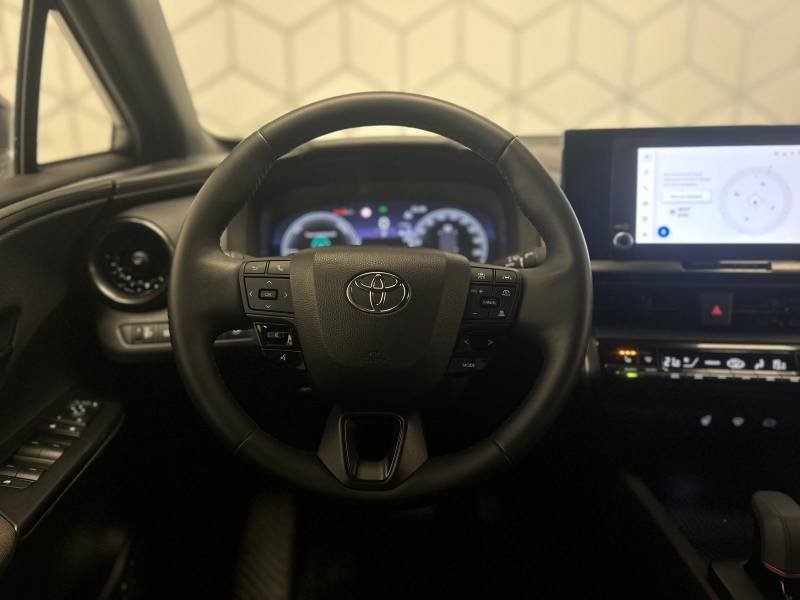 Toyota C-HR - Photo 12