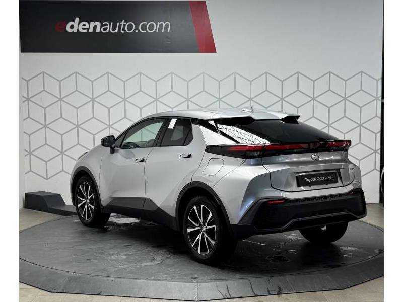 Toyota C-HR - Photo 2