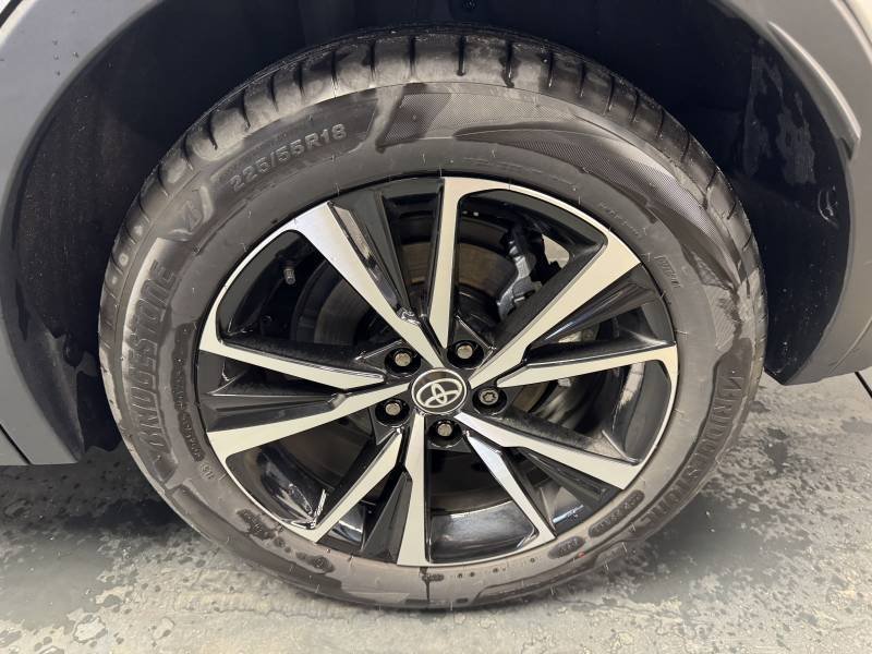 Toyota C-HR - Photo 8